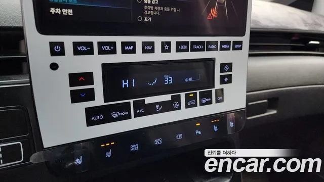 Hyundai Staria 2022 — фото 17