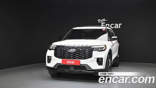 Ford Explorer 2025 — фото 3