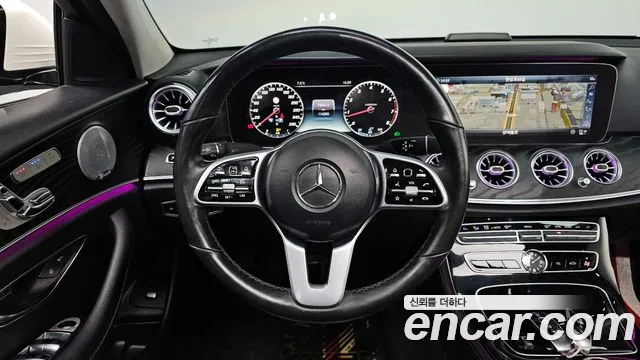 Mercedes-Benz E-Class 2019 — фото 12