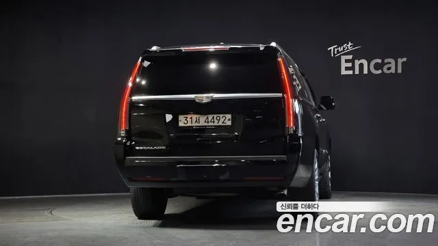 Cadillac Escalade 2019 — фото 4