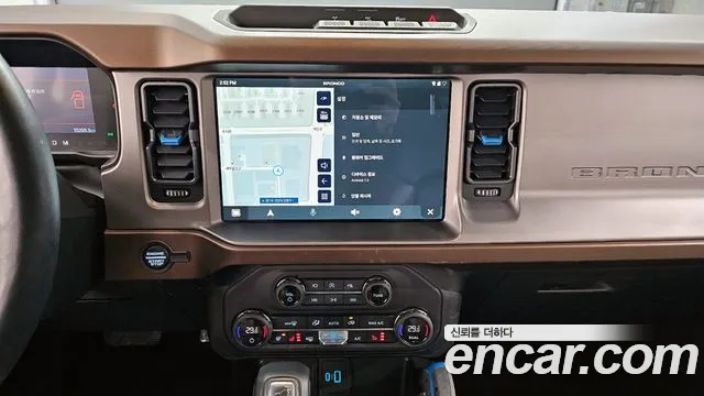 Ford Bronco 2023 — фото 19