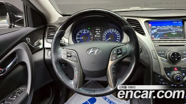 Hyundai Grandeur 2014 — фото 15