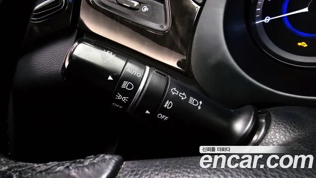 Hyundai Grandeur 2014 — фото 17
