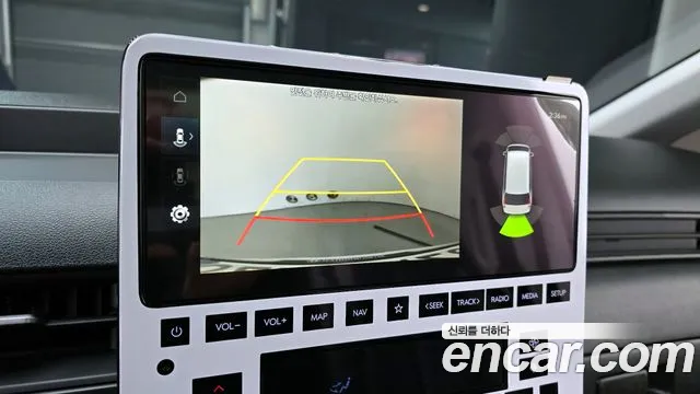 Hyundai Staria 2025 — фото 15