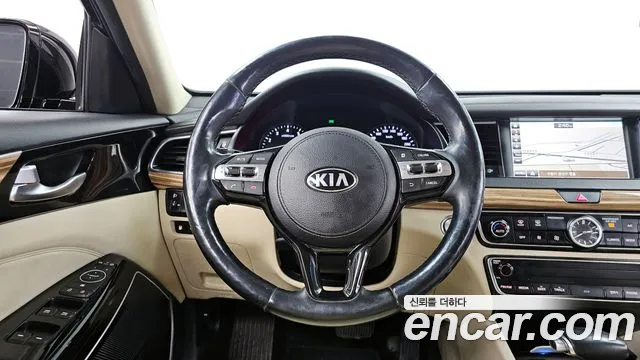 Kia K7 2016 — фото 13