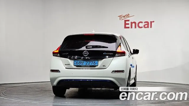 Nissan Leaf 2019 — фото 4