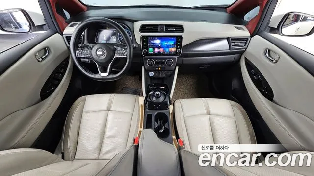 Nissan Leaf 2019 — фото 7