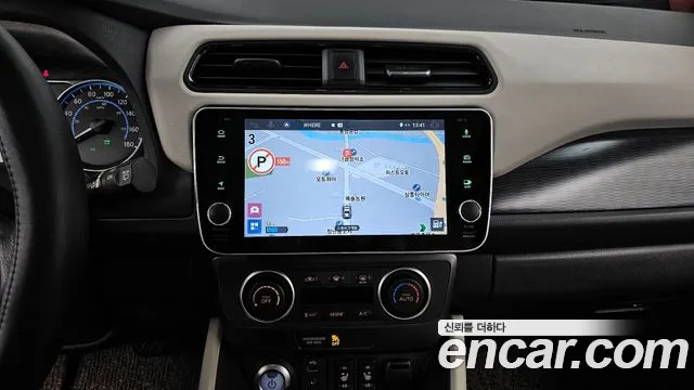 Nissan Leaf 2019 — фото 14