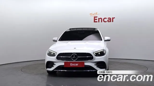 Mercedes-Benz E-Class 2021 — фото 3
