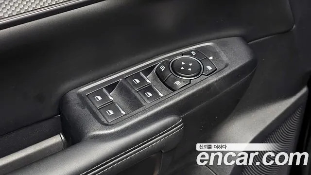 Ford Ranger 2023 — фото 18