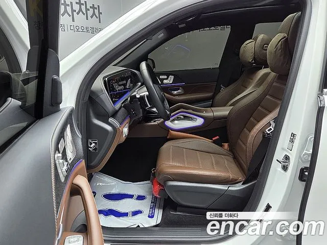 Mercedes-Benz GLS-Class 2025 — фото 12