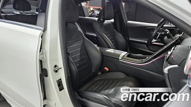 Mercedes-Benz C-Class 2022 — фото 10