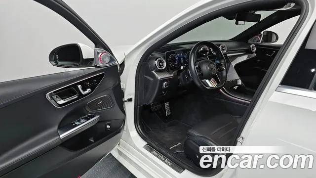 Mercedes-Benz C-Class 2022 — фото 11