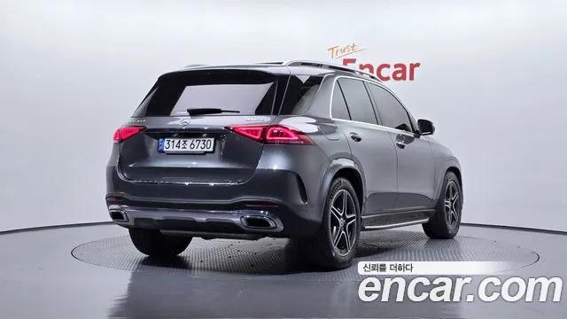 Mercedes-Benz GLE-Class 2021 — фото 2