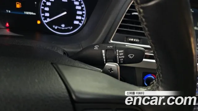 Hyundai Genesis 2015 — фото 17