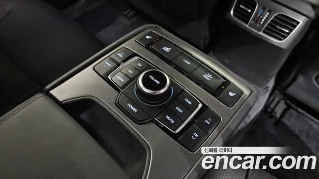 Hyundai Genesis 2015 — фото 19