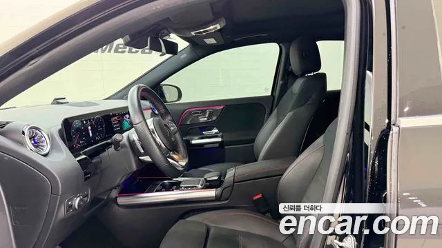 Mercedes-Benz GLA-Class 2023 — фото 18