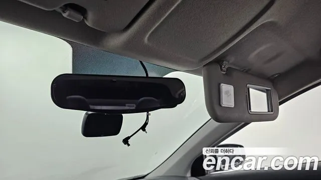 Hyundai AVANTE 2015 — фото 19