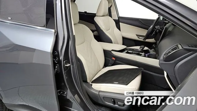 Lexus NX 2025 — фото 10