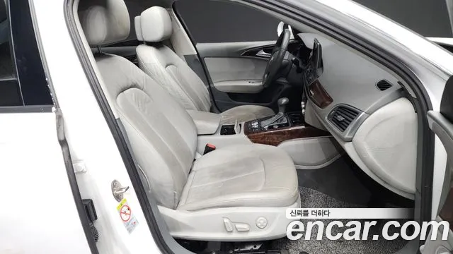 Audi A6 2015 — фото 11