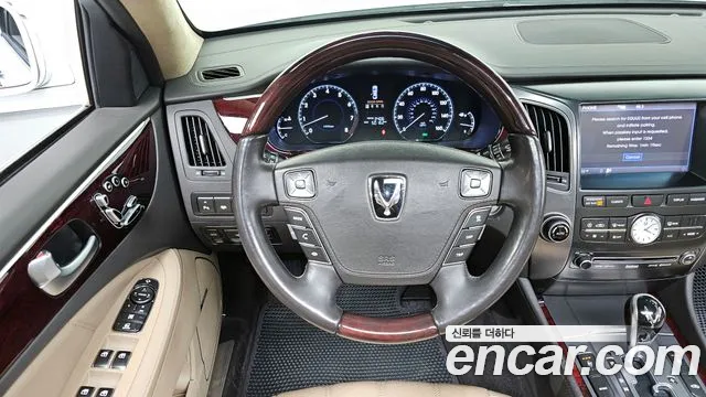 Hyundai Equus 2012 — фото 13