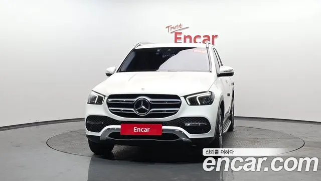 Mercedes-Benz GLE-Class 2019 — фото 2