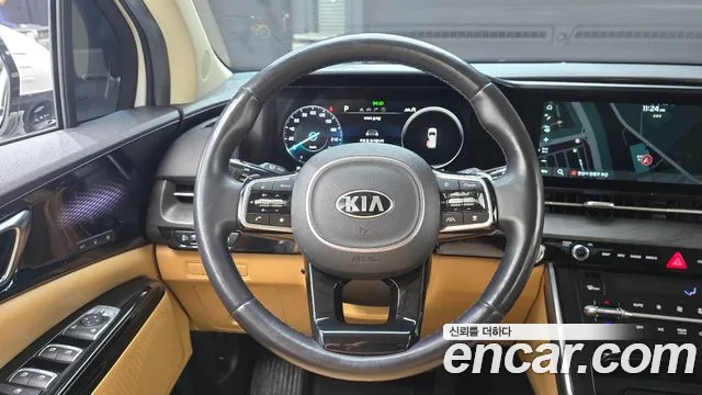 Kia Canival 2021 — фото 13