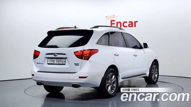 Hyundai Veracruz 2015 — фото 2