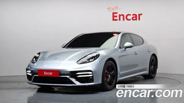 Porsche Panamera 2015 — фото 1