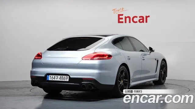 Porsche Panamera 2015 — фото 2