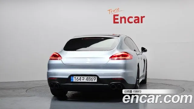 Porsche Panamera 2015 — фото 4