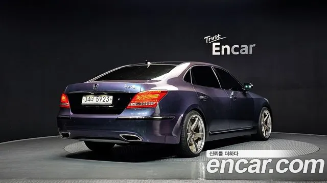 Hyundai Equus 2012 — фото 2