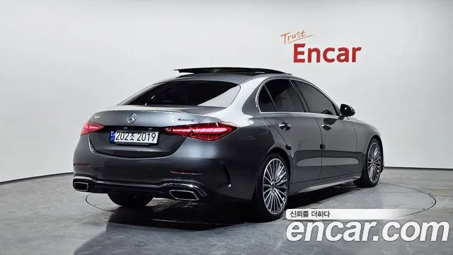 Mercedes-Benz C-Class 2023 — фото 2