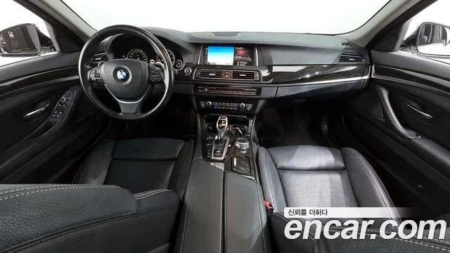 BMW 5-Series 2015 — фото 7