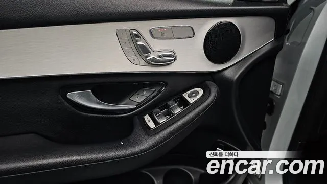 Mercedes-Benz GLC-Class 2019 — фото 18