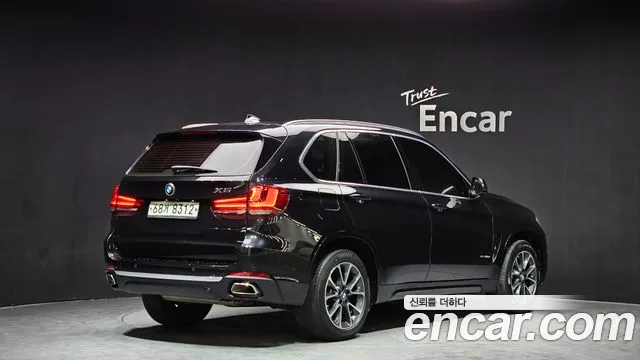 BMW X5 2018 — фото 2