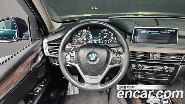 BMW X5 2018 — фото 13