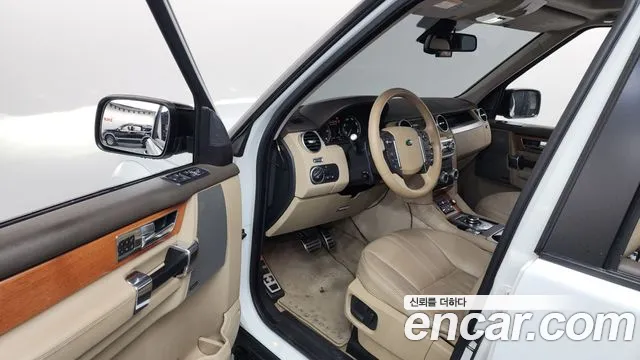 Land Rover Discovery 2013 — фото 10