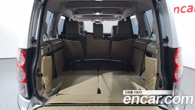 Land Rover Discovery 2013 — фото 20