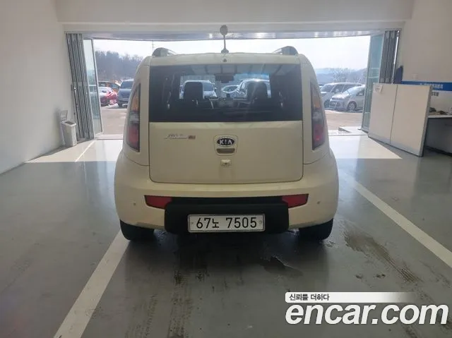 Kia Soul 2010 — фото 4