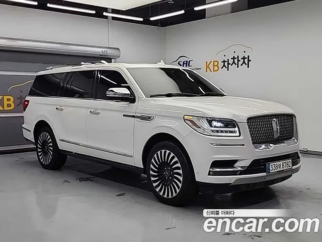 Lincoln Navigator 2019 — фото 4