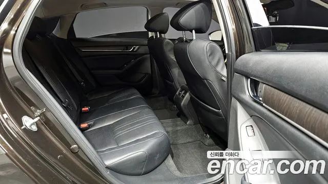 Honda Accord 2018 — фото 11