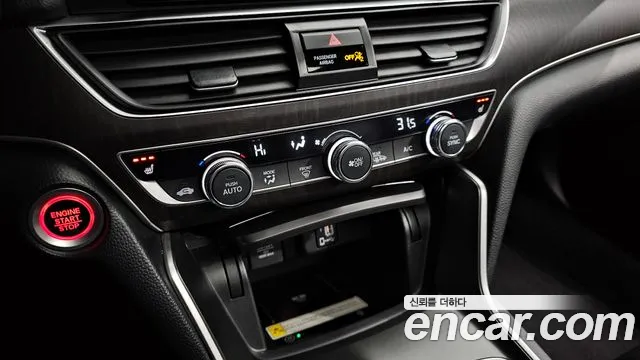 Honda Accord 2018 — фото 17