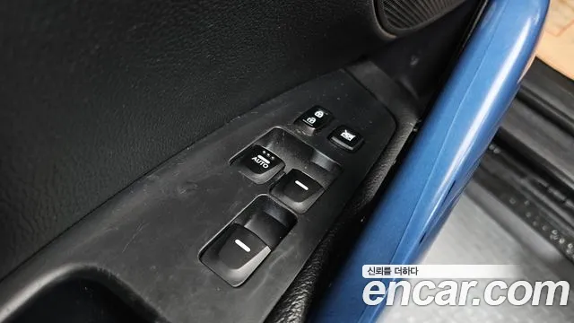 Hyundai Veloster 2014 — фото 12