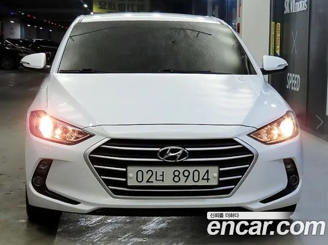 Hyundai AVANTE 2018 — фото 2