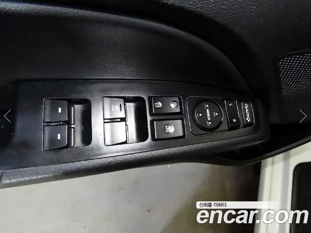 Hyundai AVANTE 2018 — фото 13