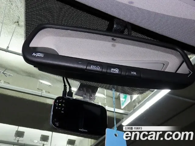 Hyundai AVANTE 2018 — фото 16