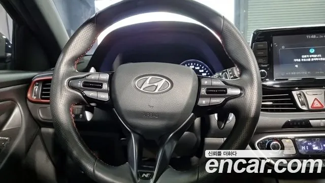 Hyundai i30 2020 — фото 9
