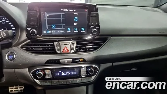 Hyundai i30 2020 — фото 14