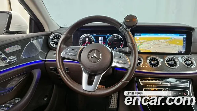 Mercedes-Benz CLS-Class 2019 — фото 13